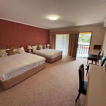 Golden Chain Country Plaza Motel Halls Gap Exterior photo