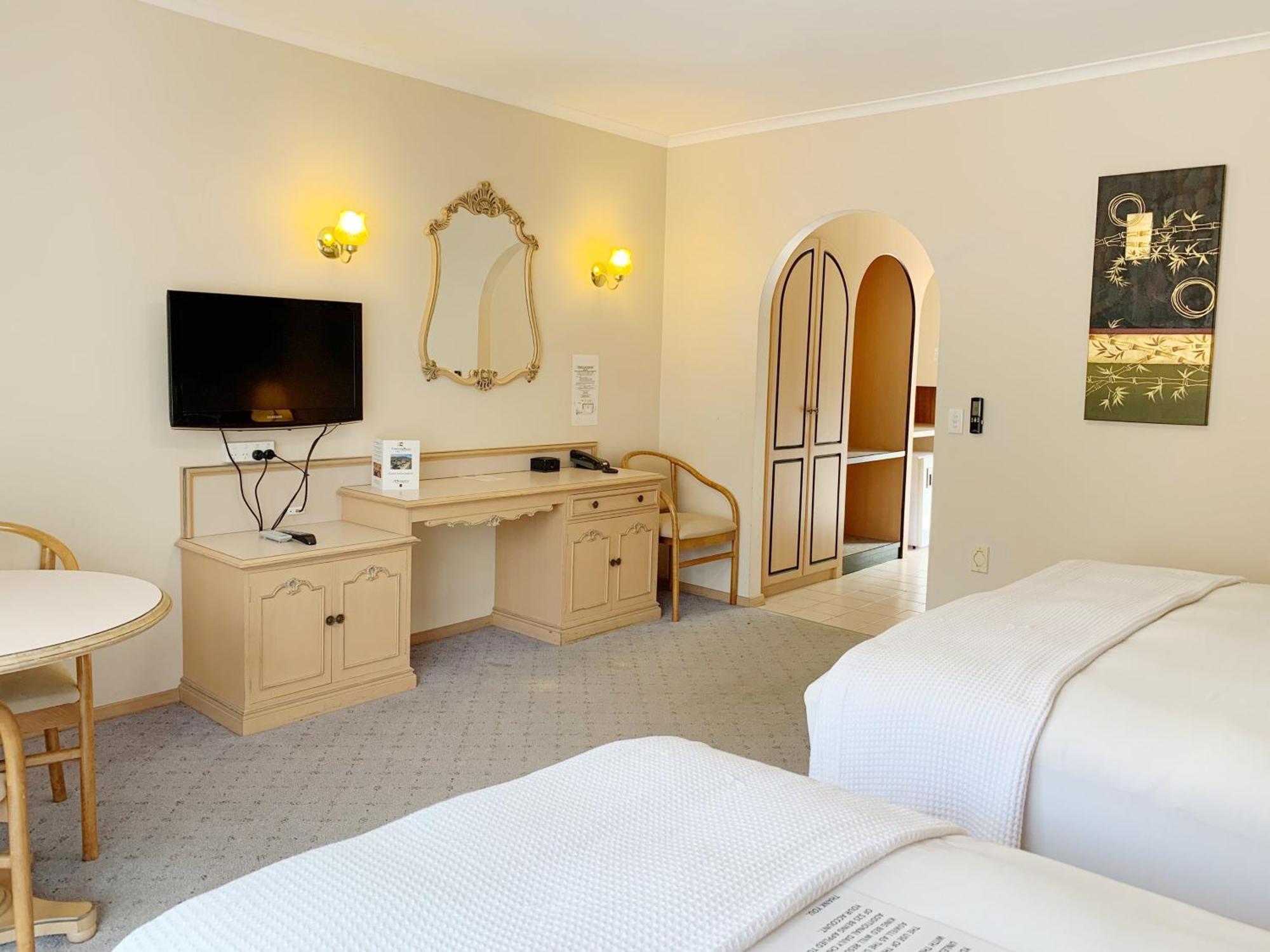 Golden Chain Country Plaza Motel Halls Gap Exterior photo
